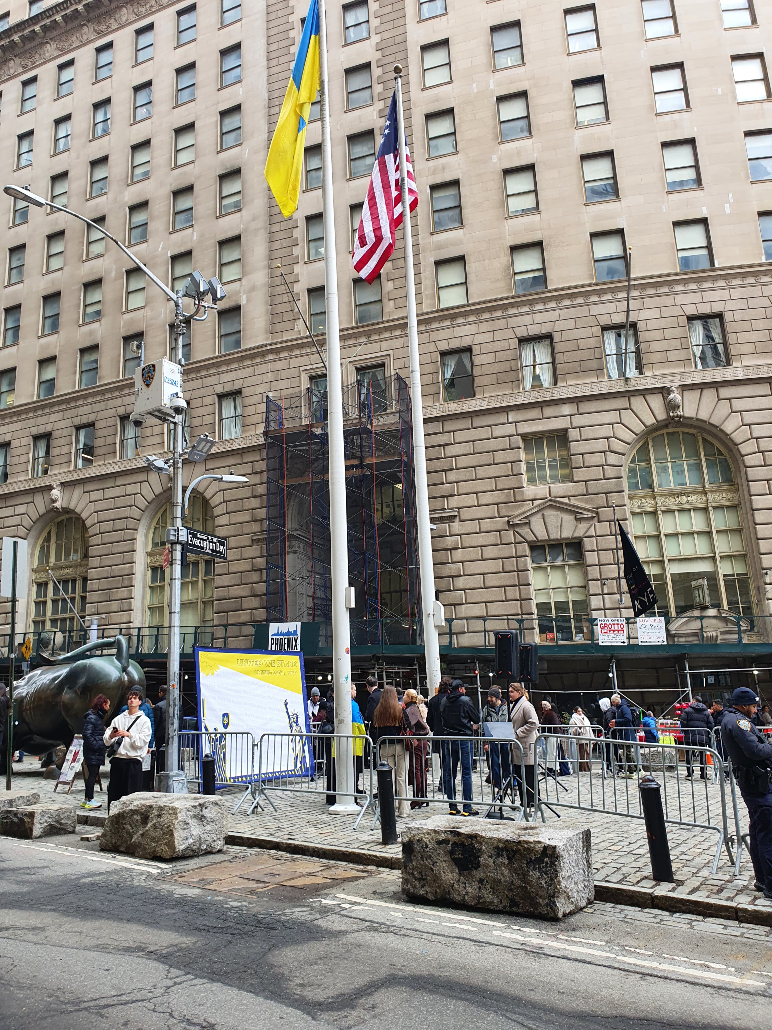 Ceremony for raising the Ukrainian flag to mark the 4th anniversary of Russia's full-scale invasion of Ukraine